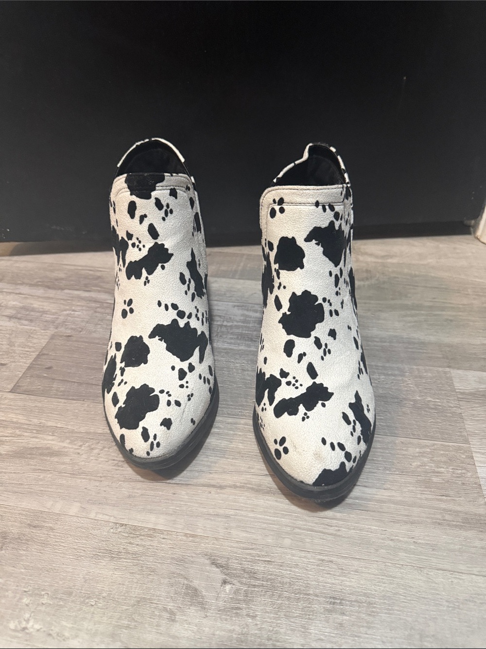 Pierre Dumas Black and White Cow-Print Ankle Booties